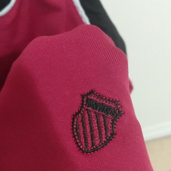 Top - Picture 4 of 5